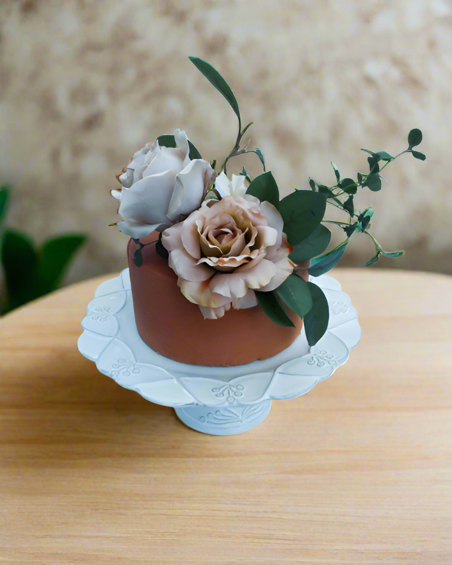 Everything Dawn Fake Cake Hélène Faux Cake from Everything Dawn