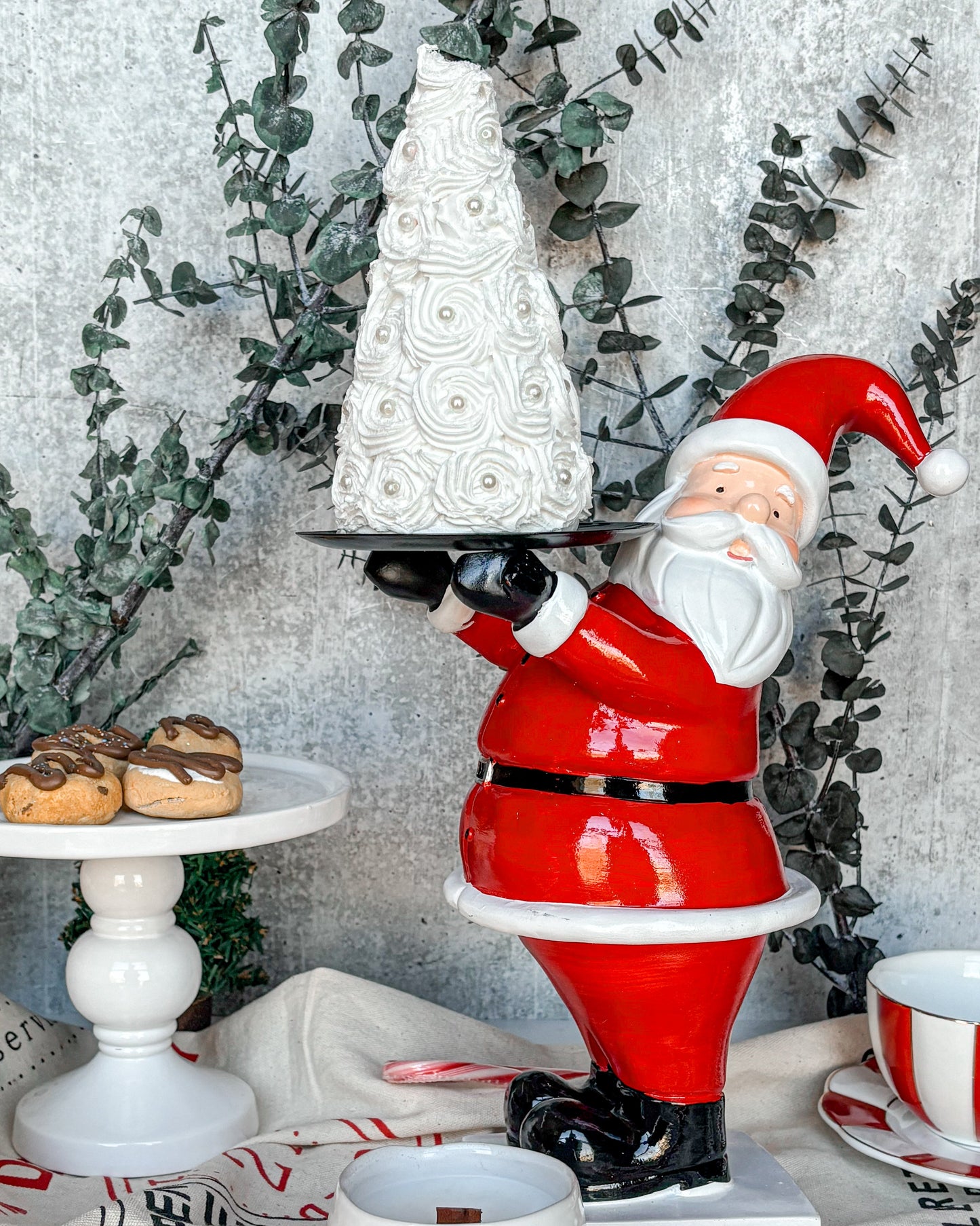 Everything Dawn Santa Tree Rosette Faux Cake in Red