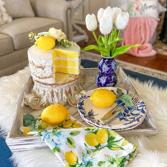 Color Palette Ideas For Summer Tablescapes That May Just Make Your Guests a Little Jealous