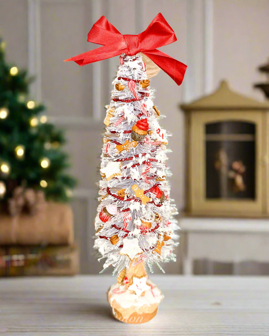 Everything Dawn Candy Lane Gingerbread 12 inch Christmas Tree
