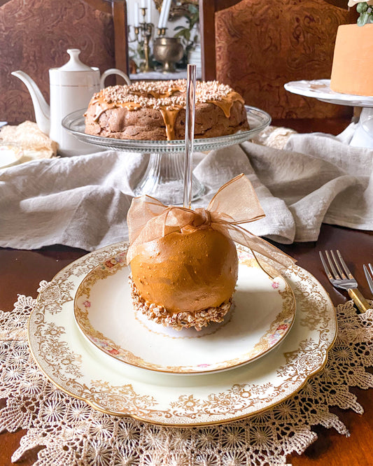 Everything Dawn faux candy apple Faux Caramel Apples from Everything Dawn